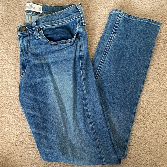Hollister Other - ⭐️ Guys Hollister Jeans